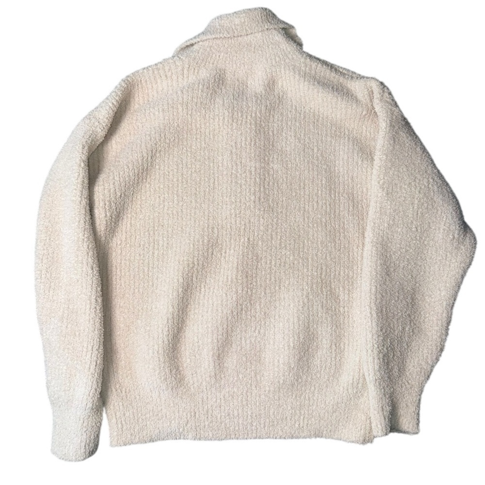 See clip 😍 New Barefoot Dreams Cozychic Button Placket Pullover. NWOT - Picture 12 of 17